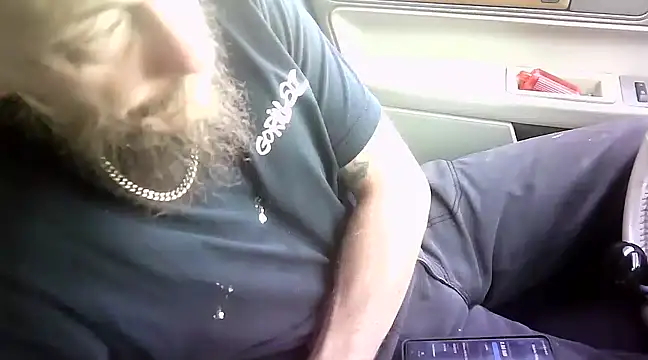 deepinnnnn online show from March 22, 2025, 10:59 pm