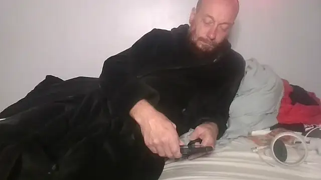 deepinnnnn online show from October 10, 2025, 4:55 am