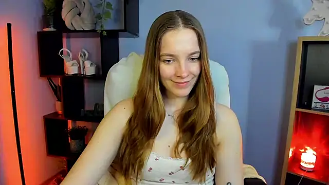 Snapshot of kenzie_x chatting on March 10, 2025, 11:53 am kenzie x online show from March 10, 2025, 11:53 am