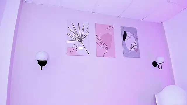 Snapshot of GENNESIS_LOVE chatting on December 13, 2024, 7:36 am GENNESIS LOVE online show from December 13, 2024, 7:36 am