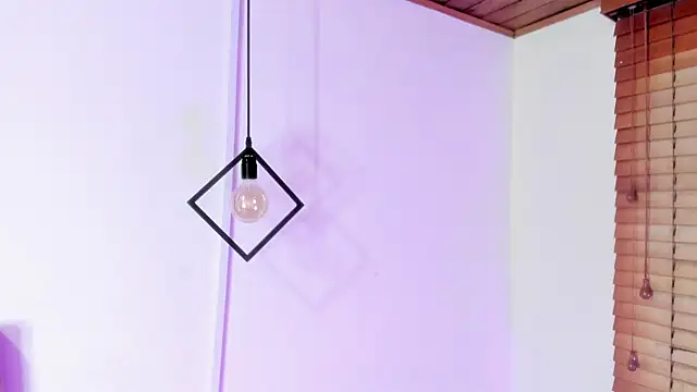 Snapshot of GENNESIS_LOVE chatting on October 7, 2025, 3:58 am GENNESIS LOVE online show from October 7, 2025, 3:58 am