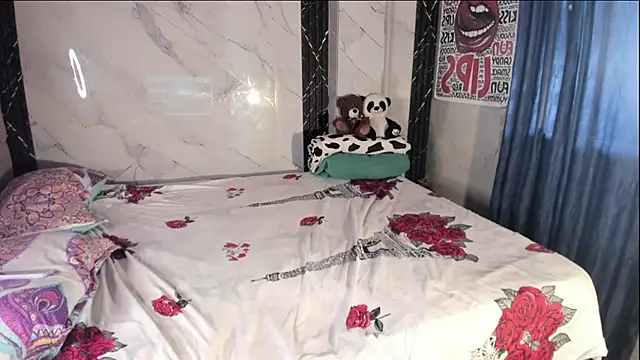 tattys sexy online show from May 21, 2026, 6:37 pm