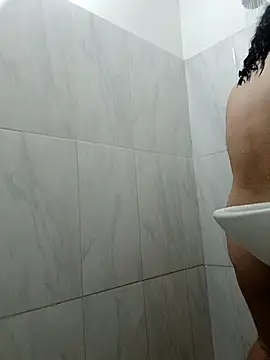 Liancy online show from January 8, 2026, 6:54 pm