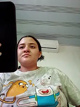 Liancy online show from February 13, 2026, 10:06 pm