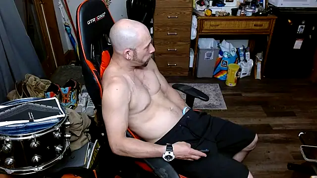 tongueispowerr6d9 online show from May 28, 2026, 3:48 am