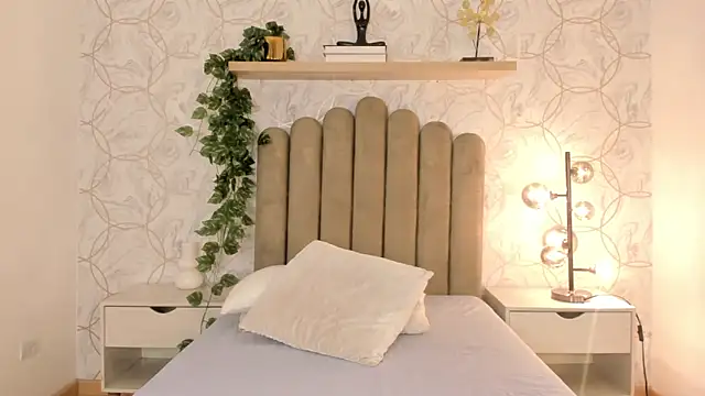 Roma  love online show from February 27, 2025, 11:31 am