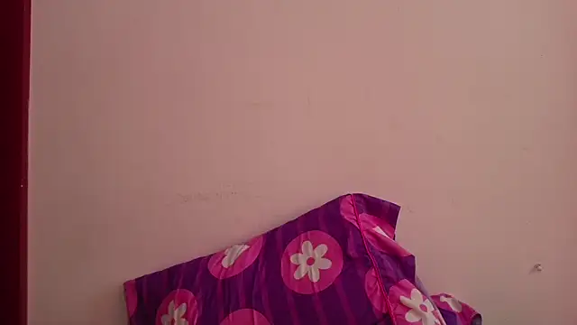 kassandra02 online show from March 10, 2026, 3:06 pm