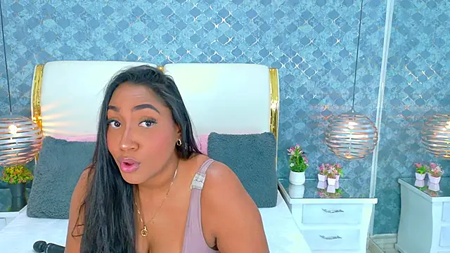 NaiomyLanes online show from March 25, 2026, 1:50 pm