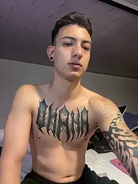 aliensexy online show from March 27, 2026, 2:50 am