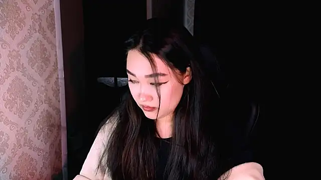 Snapshot of Erica_Wayne chatting on October 30, 2025, 9:44 am Erica Wayne online show from October 30, 2025, 9:44 am