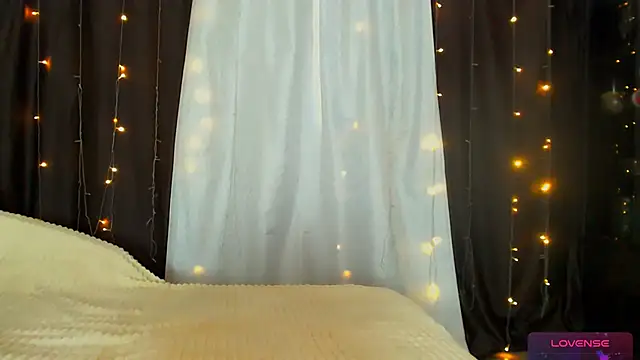 Adriana Sweet 24 online show from June 27, 2026, 8:41 am