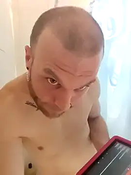 Snapshot of GeneralXMillyX chatting on December 6, 2024, 5:00 pm GeneralXMillyX online show from December 6, 2024, 5:00 pm