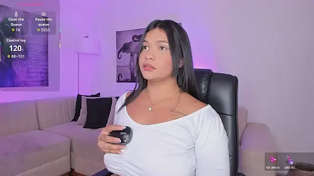 Snapshot of alaia7h chatting on September 28, 2025, 6:13 pm alaia7h online show from September 28, 2025, 6:13 pm