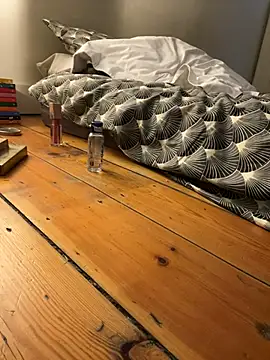 alexheels boots online show from March 19, 2025, 7:29 am