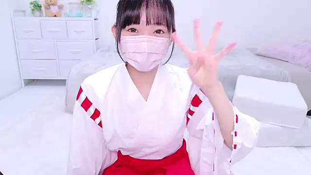 Snapshot of 86_haru chatting on January 1, 2025, 11:27 am 86 haru online show from January 1, 2025, 11:27 am