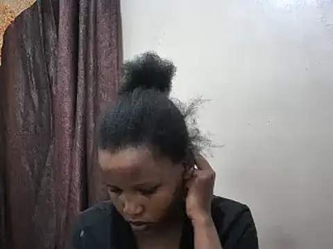 afrikaqueen online show from January 25, 2025, 3:30 pm