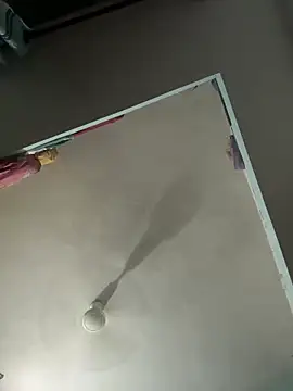 Snapshot of wildboy_simon chatting on September 30, 2025, 2:22 pm wildboy simon online show from September 30, 2025, 2:22 pm