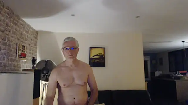 Snapshot of Goduleur69 chatting on October 19, 2025, 7:58 pm Goduleur69 online show from October 19, 2025, 7:58 pm