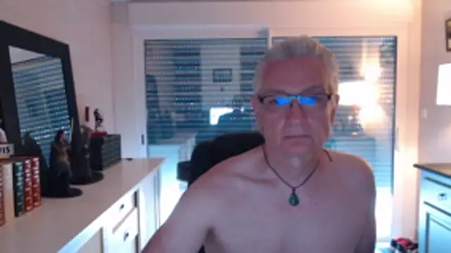 Snapshot of Goduleur69 chatting on May 28, 2026, 3:31 pm Goduleur69 online show from May 28, 2026, 3:31 pm