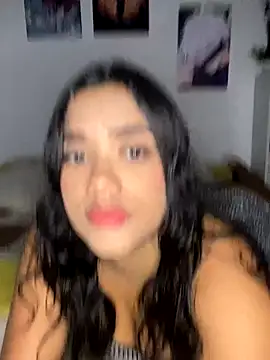 ElaEndez  online show from November 23, 2025, 10:31 pm