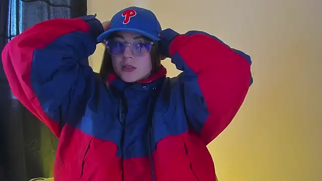 tekila   online show from March 18, 2025, 9:43 pm