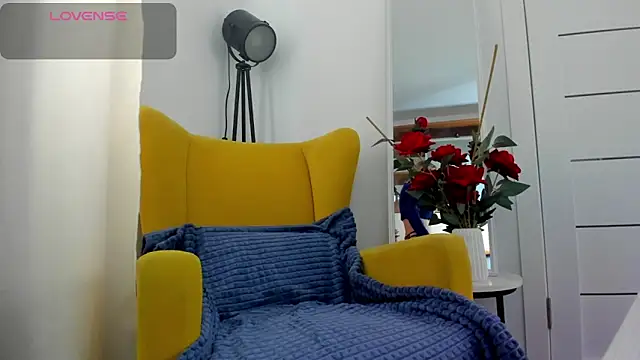 miissblonde online show from April 10, 2026, 1:55 am