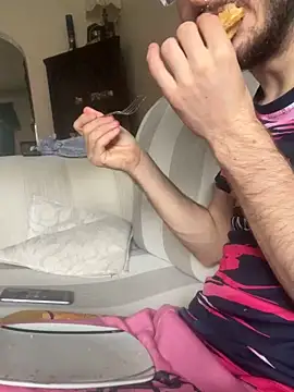 EE123458 online show from September 23, 2025, 1:58 pm