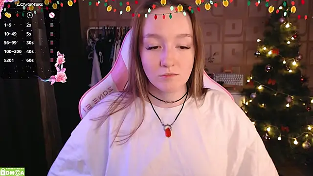 MoonlishSiren online show from December 21, 2024, 6:12 pm