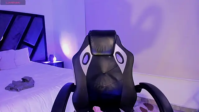 MelodyBliss online show from March 31, 2026, 11:16 pm