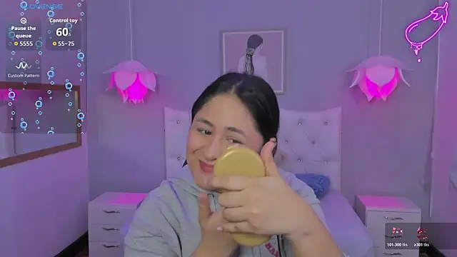 Lisa7 7 online show from January 6, 2026, 6:33 pm