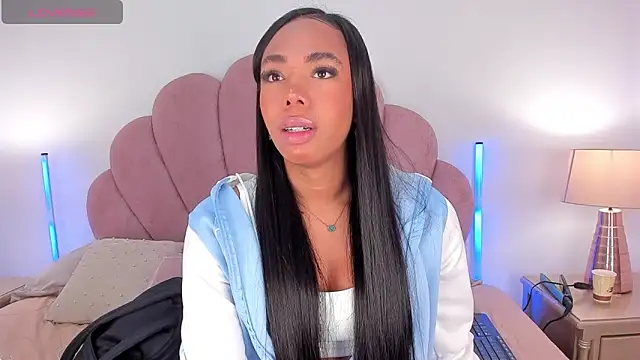 Snapshot of Nicole_Paradise chatting on February 12, 2026, 1:06 pm Nicole Paradise online show from February 12, 2026, 1:06 pm