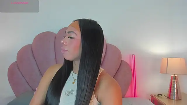 Nicole Paradise online show from March 20, 2026, 12:54 pm