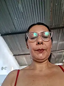 Mia-funny20 online show from March 27, 2026, 3:12 pm