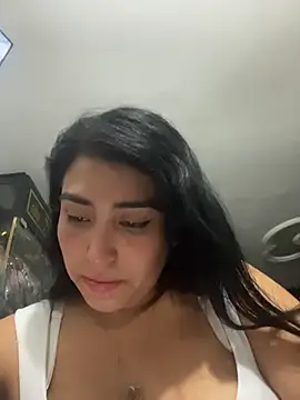 emma  cute   online show from January 9, 2026, 11:46 am