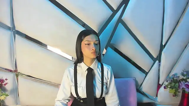 Aurora 18 online show from February 21, 2026, 3:02 pm