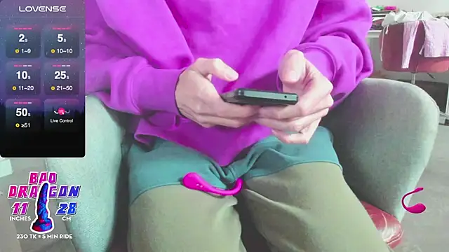 sexy in the dark online show from March 2, 2025, 8:05 am