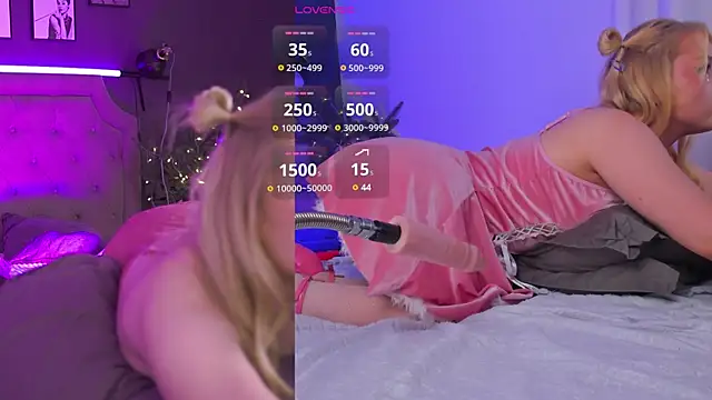 Snapshot of Sexydoll112 chatting on December 26, 2024, 11:57 pm Sexydoll112 online show from December 26, 2024, 11:57 pm