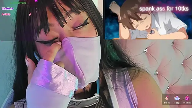 Snapshot of Akari1_Mischief chatting on January 8, 2025, 1:11 am Akari1 Mischief online show from January 8, 2025, 1:11 am