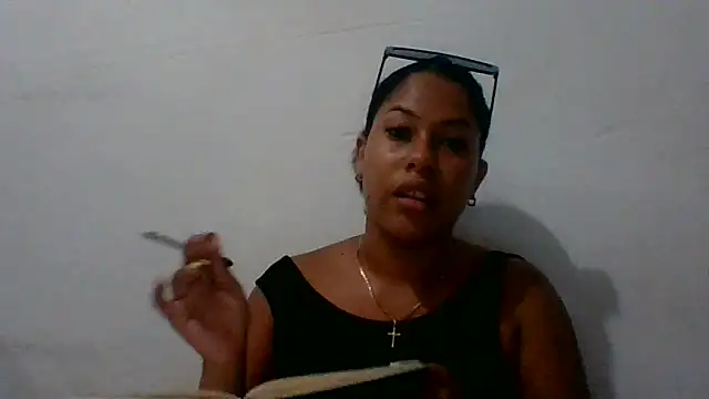 Kitra New online show from April 4, 2026, 7:22 pm