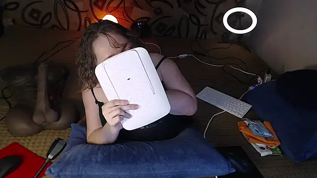 Snapshot of MiniNatalie chatting on January 30, 2025, 10:29 am MiniNatalie online show from January 30, 2025, 10:29 am