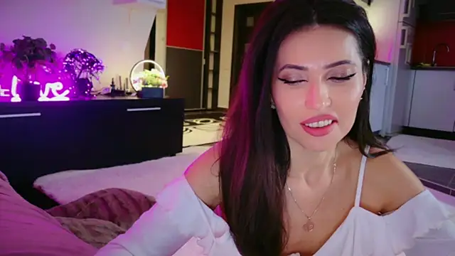 MissSmiley26 online show from April 17, 2026, 9:18 pm