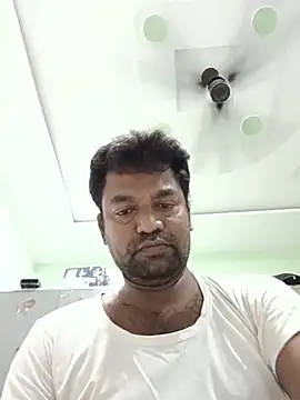 Snapshot of PVNRAO0831 chatting on July 13, 2026, 3:26 pm PVNRAO0831 online show from July 13, 2026, 3:26 pm