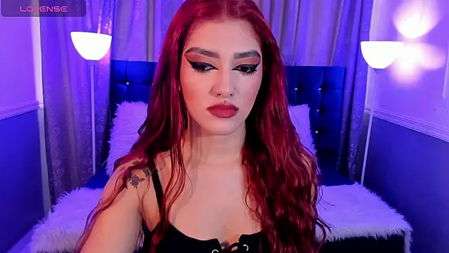 Snapshot of hallsredd chatting on March 11, 2025, 8:31 pm hallsredd online show from March 11, 2025, 8:31 pm