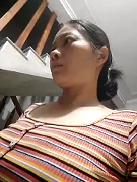 Snapshot of Aninyin22 chatting on March 26, 2026, 1:01 am Aninyin22 online show from March 26, 2026, 1:01 am