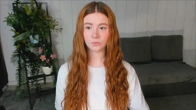 Freckle Diyana online show from February 27, 2025, 10:31 pm