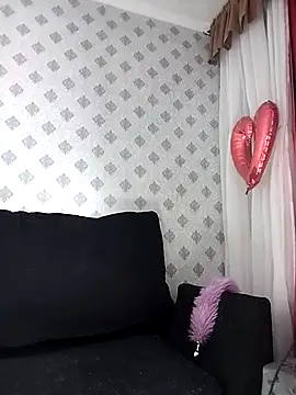 MaryannG online show from February 6, 2025, 4:10 am