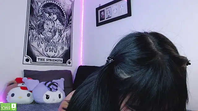 Snapshot of babycat4_ chatting on December 9, 2024, 12:34 am babycat4 online show from December 9, 2024, 12:34 am