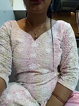 Manpreet kaur21 online show from February 2, 2025, 9:51 am