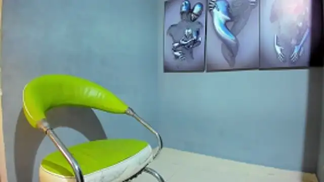 Snapshot of jamiief4 chatting on November 2, 2025, 12:35 am jamiief4 online show from November 2, 2025, 12:35 am