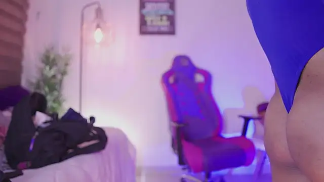 madelyn rose  online show from January 8, 2026, 1:52 am